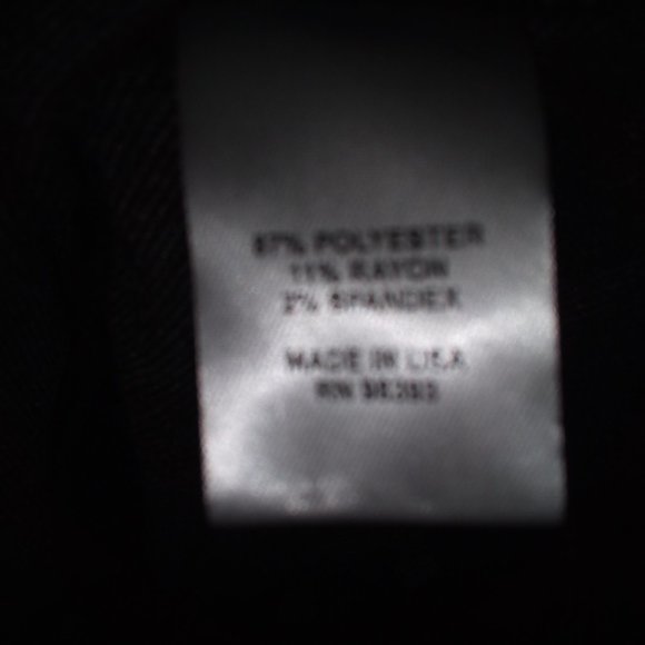 Studio Nouveau Size L zippered top EUC - Picture 6 of 6